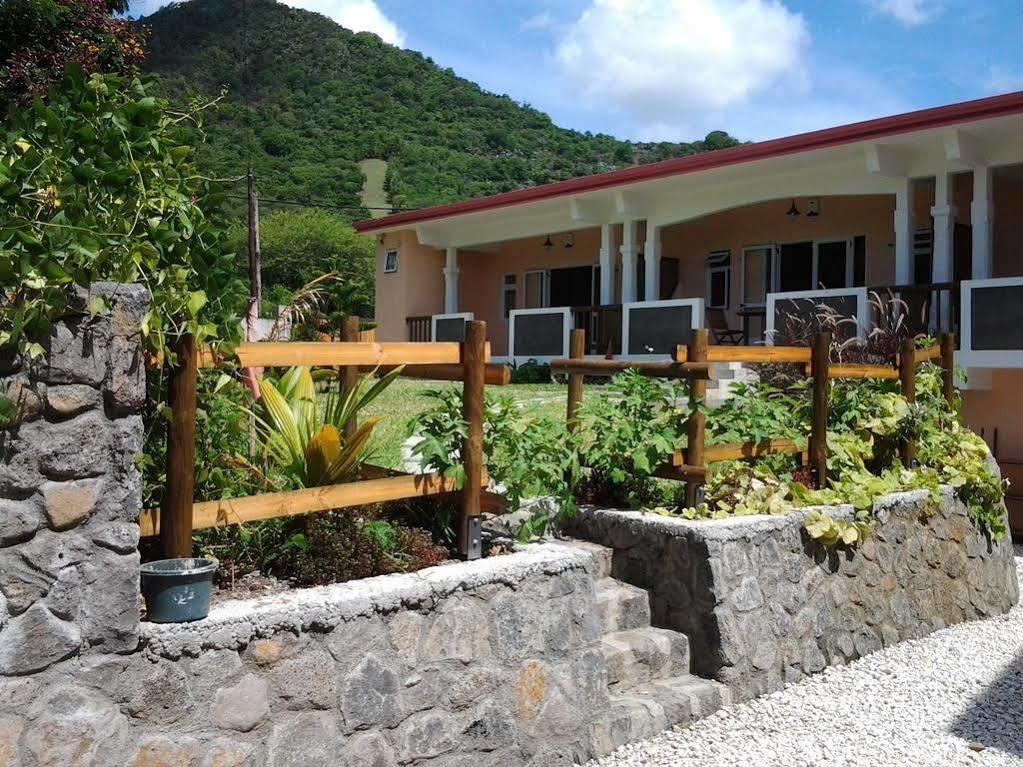 Mountain View Hotel La Gaulette Buitenkant foto